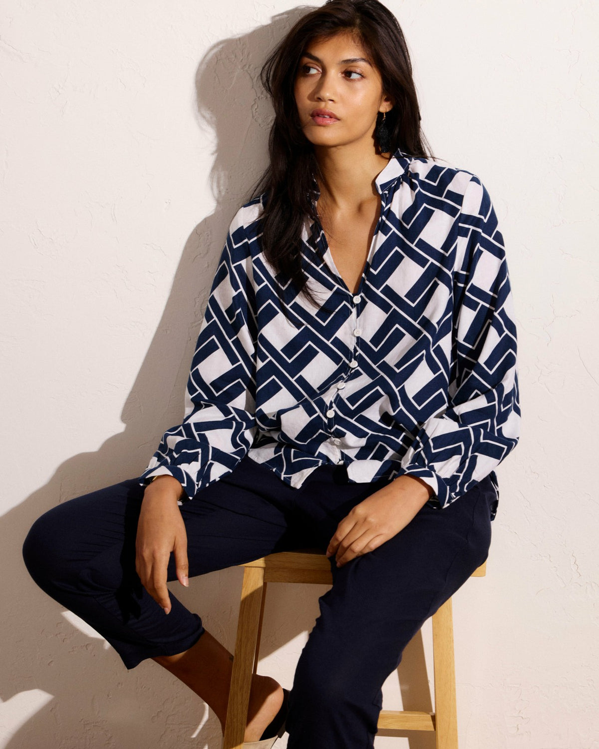 Avalon Linen Blend Blouse - Geometrica Print | Universal Standard