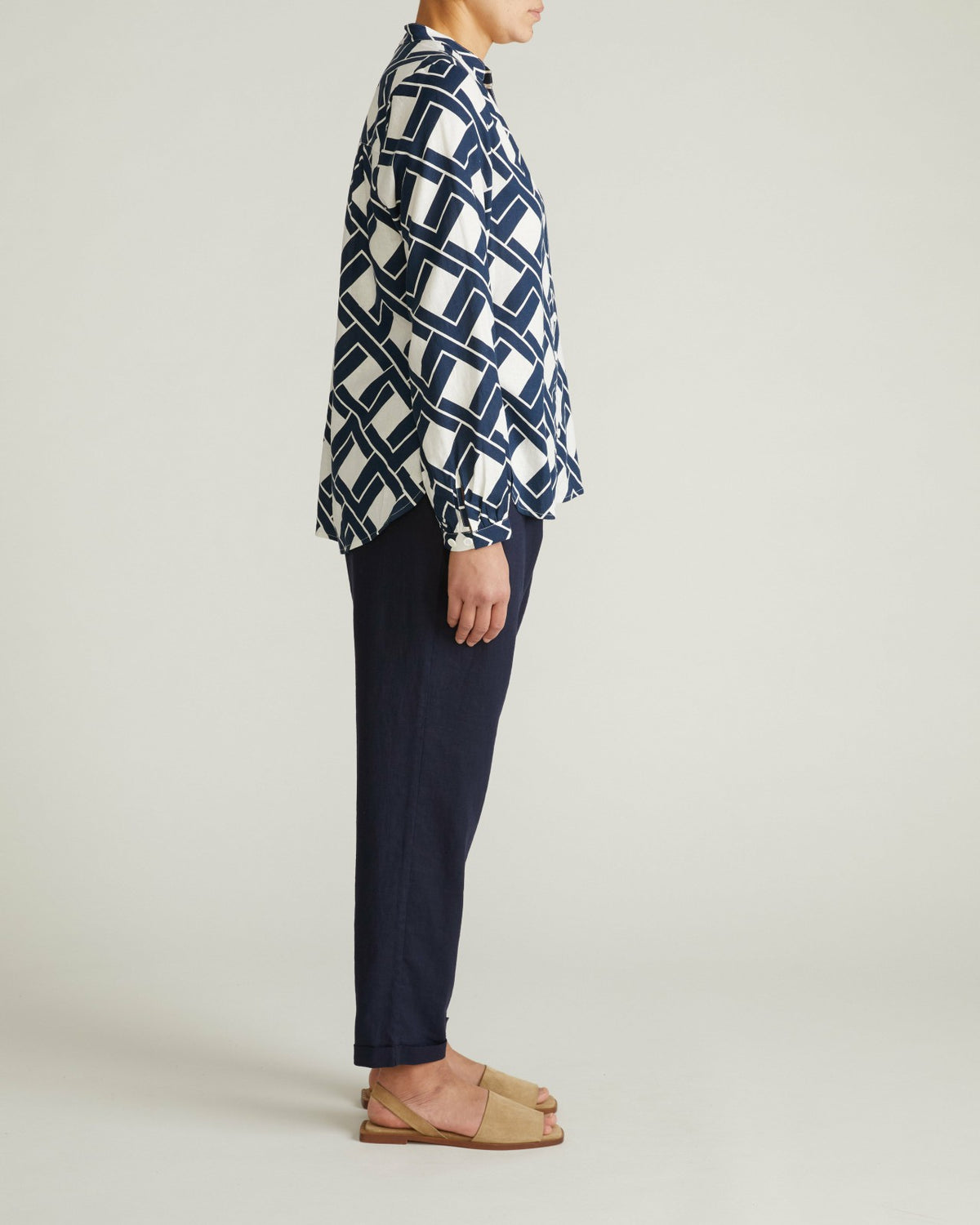 Avalon Linen Blend Blouse - Geometrica Print | Universal Standard