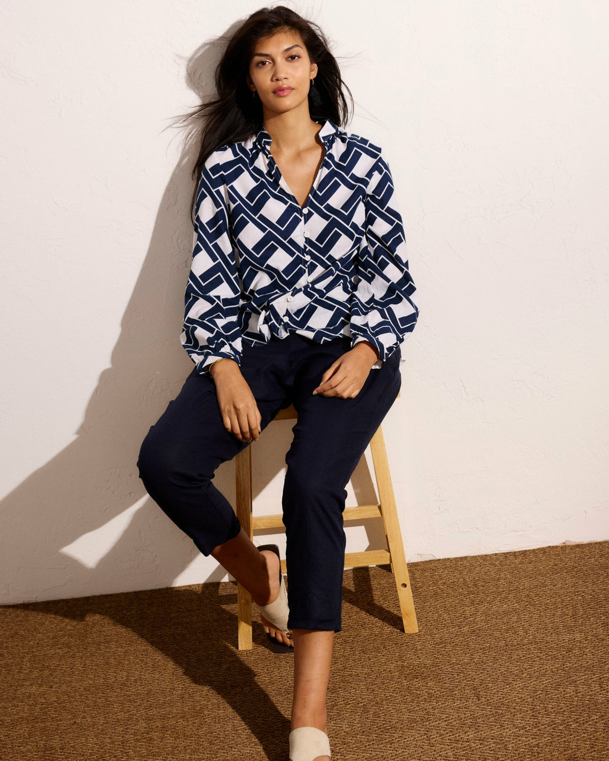 Sayville Linen Blend Drawstring Pant - Navy | Universal Standard