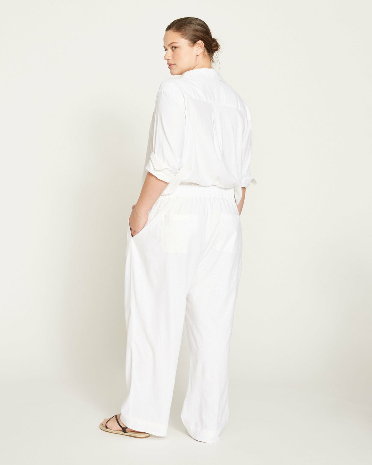 Iris Linen Blend Easy Pull-On Pants - White | Universal Standard