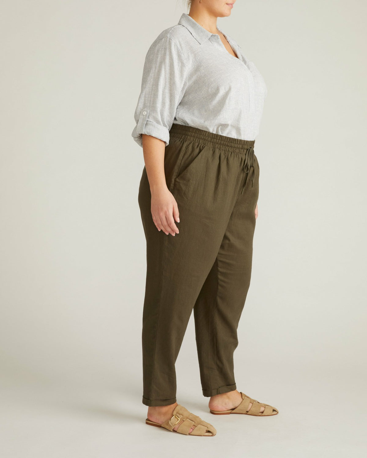 Sayville Linen Blend Drawstring Pant - Camo | Universal Standard