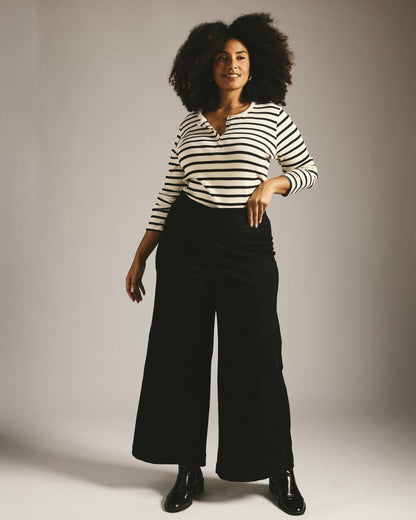 Olivia Pintuck Wide Leg Jeans - Jet Black | Universal Standard