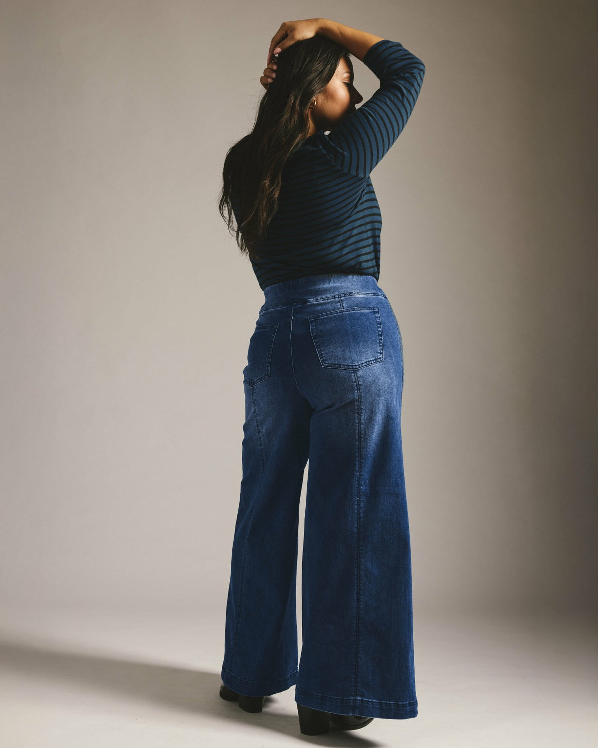 Olivia Pintuck Wide Leg Jeans - True Blue | Universal Standard