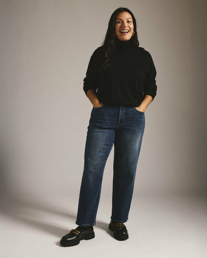 Etta High Rise Straight Leg Jeans 28 Inch - Saint Lawrence Blue | Universal Standard