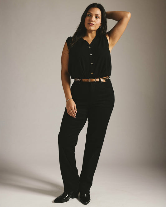 Donna High Rise Curve Straight Leg Jeans 32 Inch - Jet Black | Universal Standard