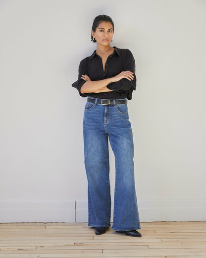 Roxy Relaxed Bootcut Jeans - Anzio Blue | Universal Standard