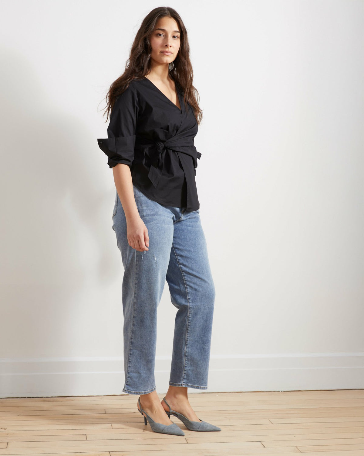Ella High Rise Straight Leg Jeans - Distressed Washed Indigo | Universal Standard