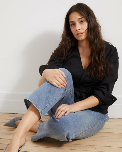 Ella High Rise Straight Leg Jeans - Distressed Washed Indigo | Universal Standard