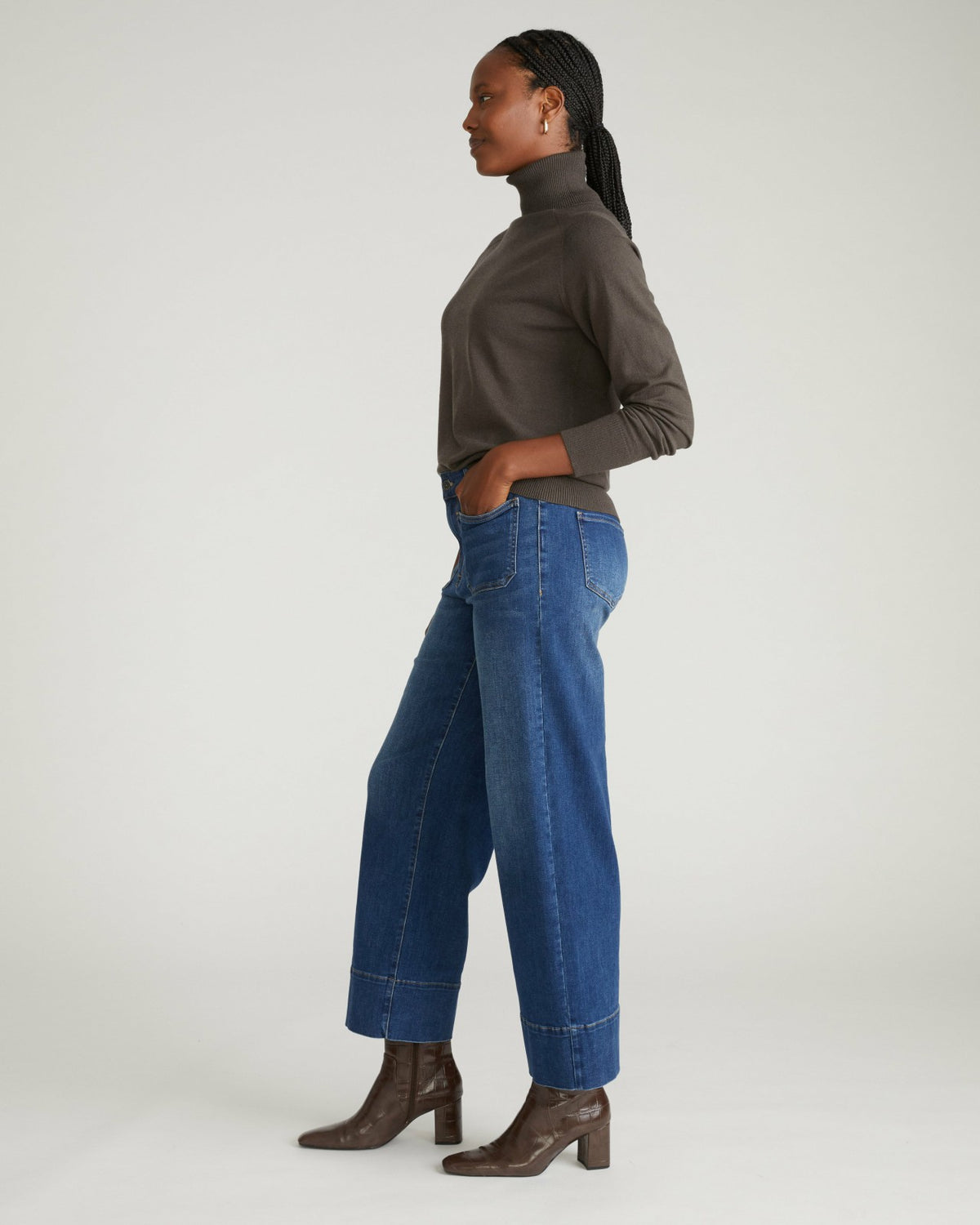 Claudia High Rise Stretch Jeans - Naval Blue Wash | Universal Standard
