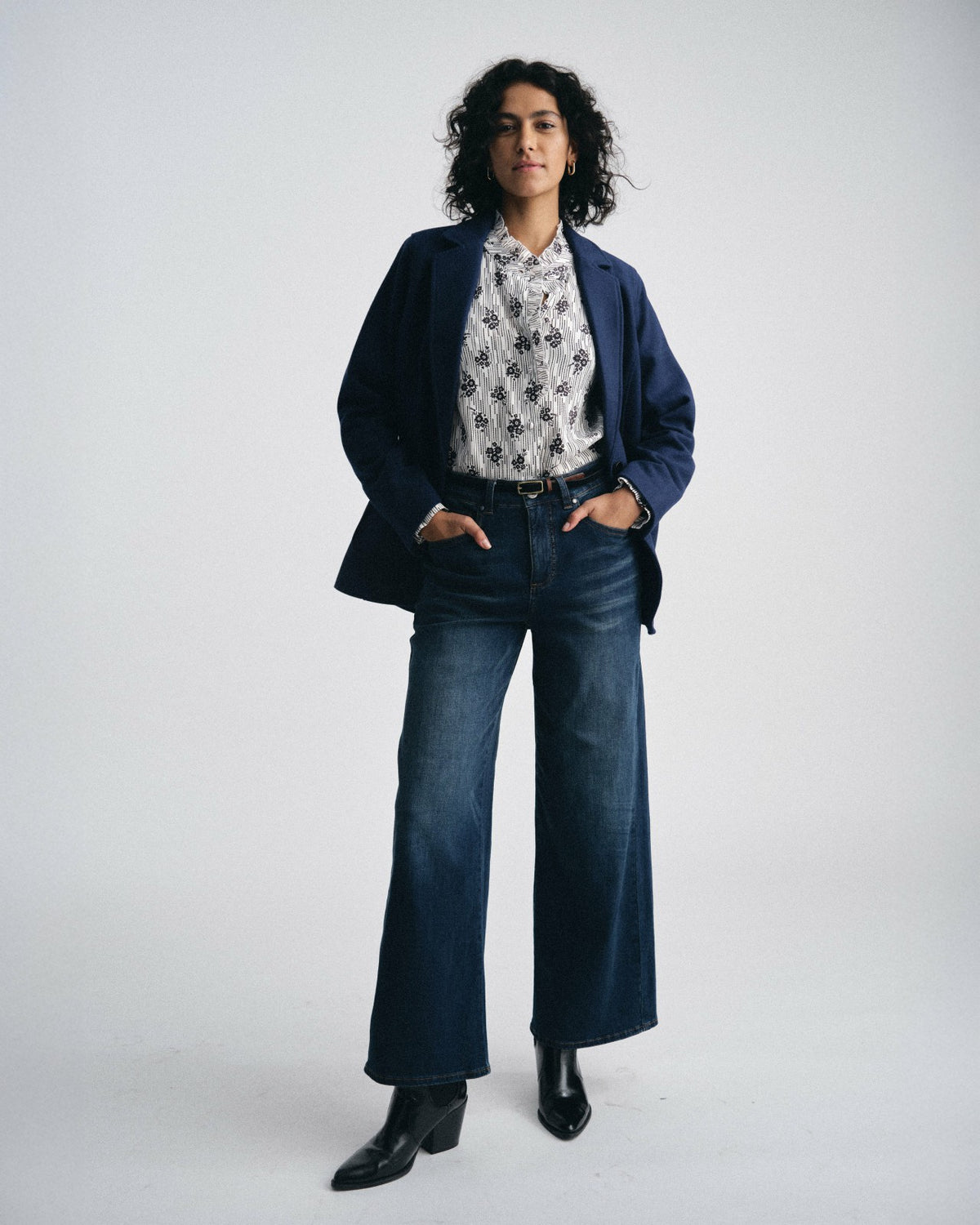 Roxy Relaxed Bootcut Jeans - Field Of Dreams Indigo | Universal Standard