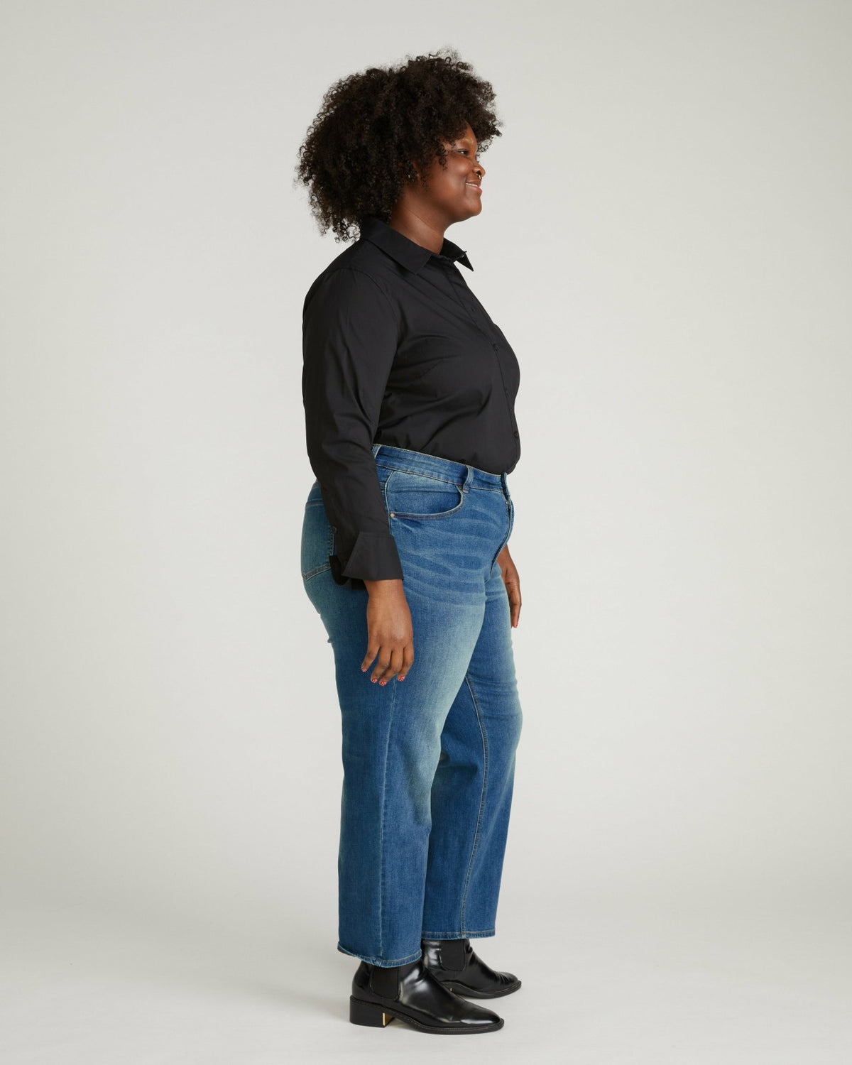 Seine High Rise Straight Leg Jean 29 Inch - Washed Vintage Indigo | Universal Standard