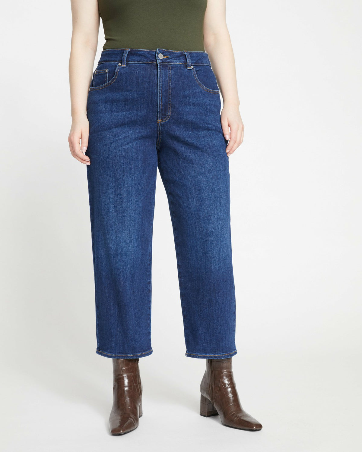 Donna High Rise Curve Straight Leg Jeans 27 Inch - Stonewash Indigo | Universal Standard