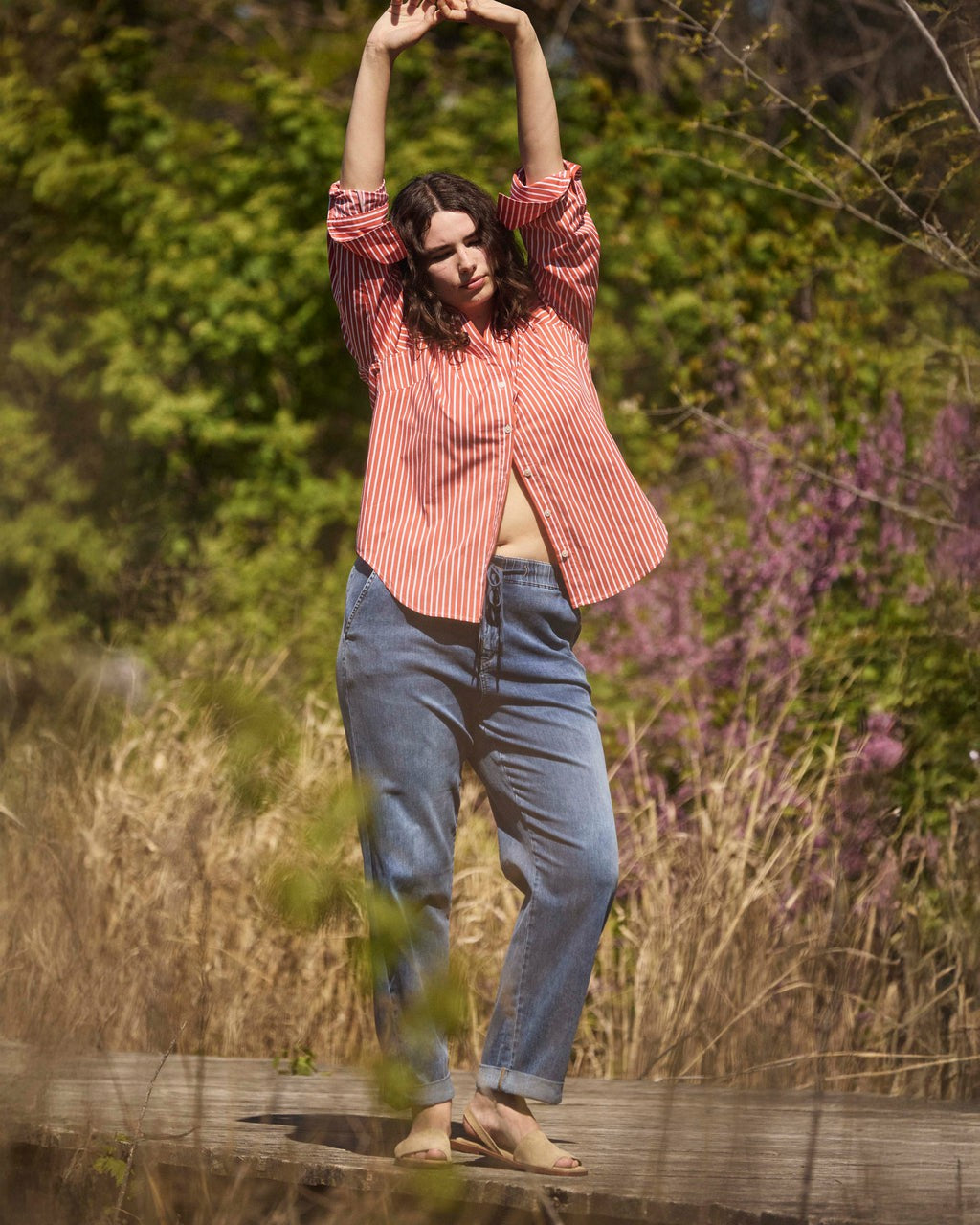 ComfortDenim Drawstring Jeans - Western Blue Wash | Universal Standard