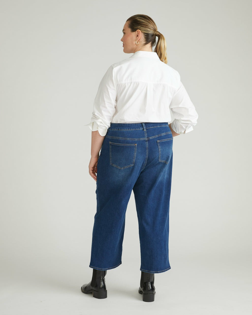 Bae Boyfriend Crop Jeans - Naval Blue Wash | Universal Standard