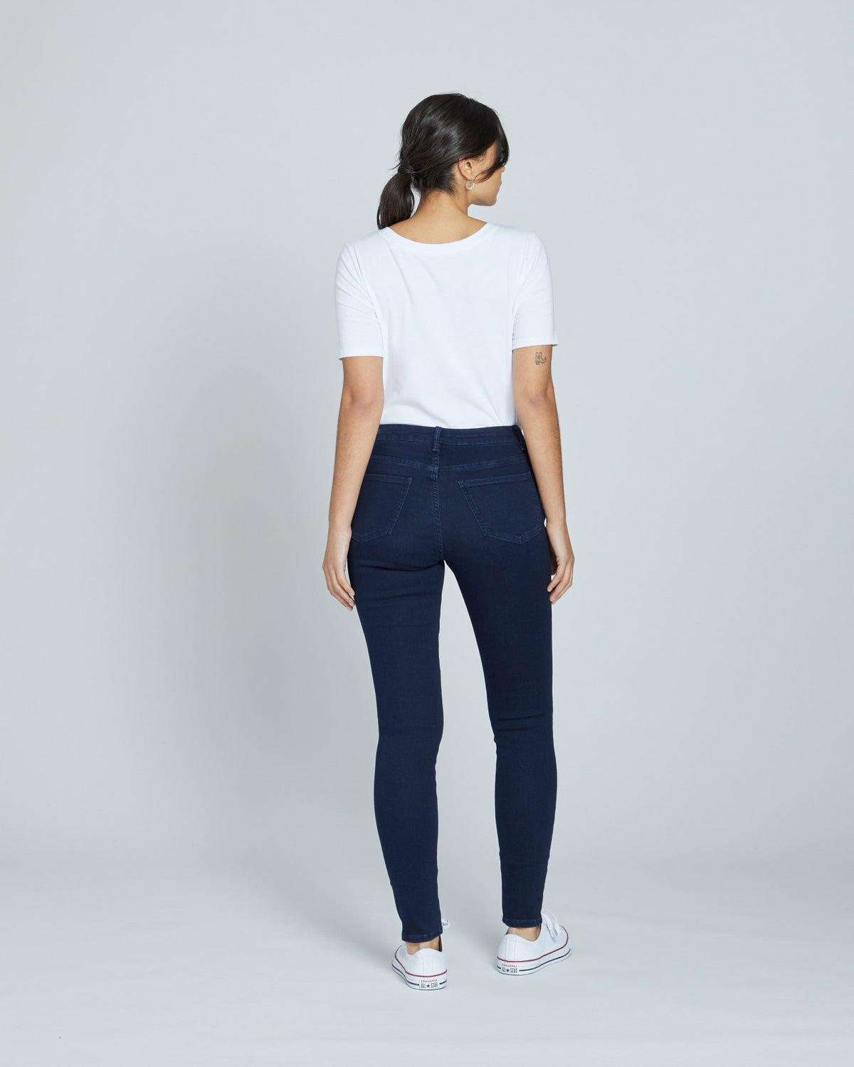 Seine High Rise Skinny Jeans 32 Inch - Dark Indigo | Universal Standard