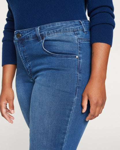 Seine Mid Rise Skinny Jeans 27 Inch - True Blue | Universal Standard