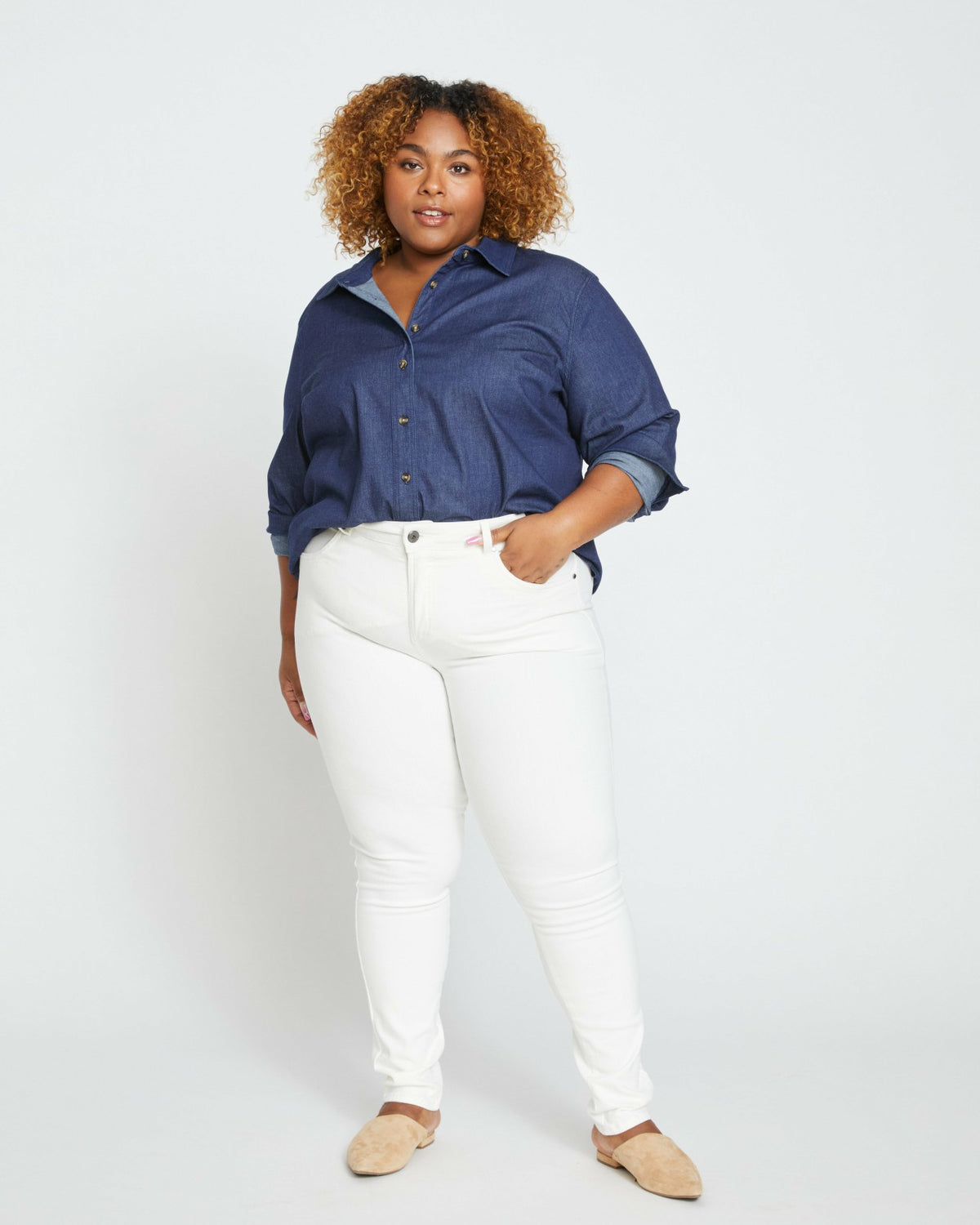 Minimalist Stretch Cotton Chambray Shirt - Dark Indigo | Universal Standard