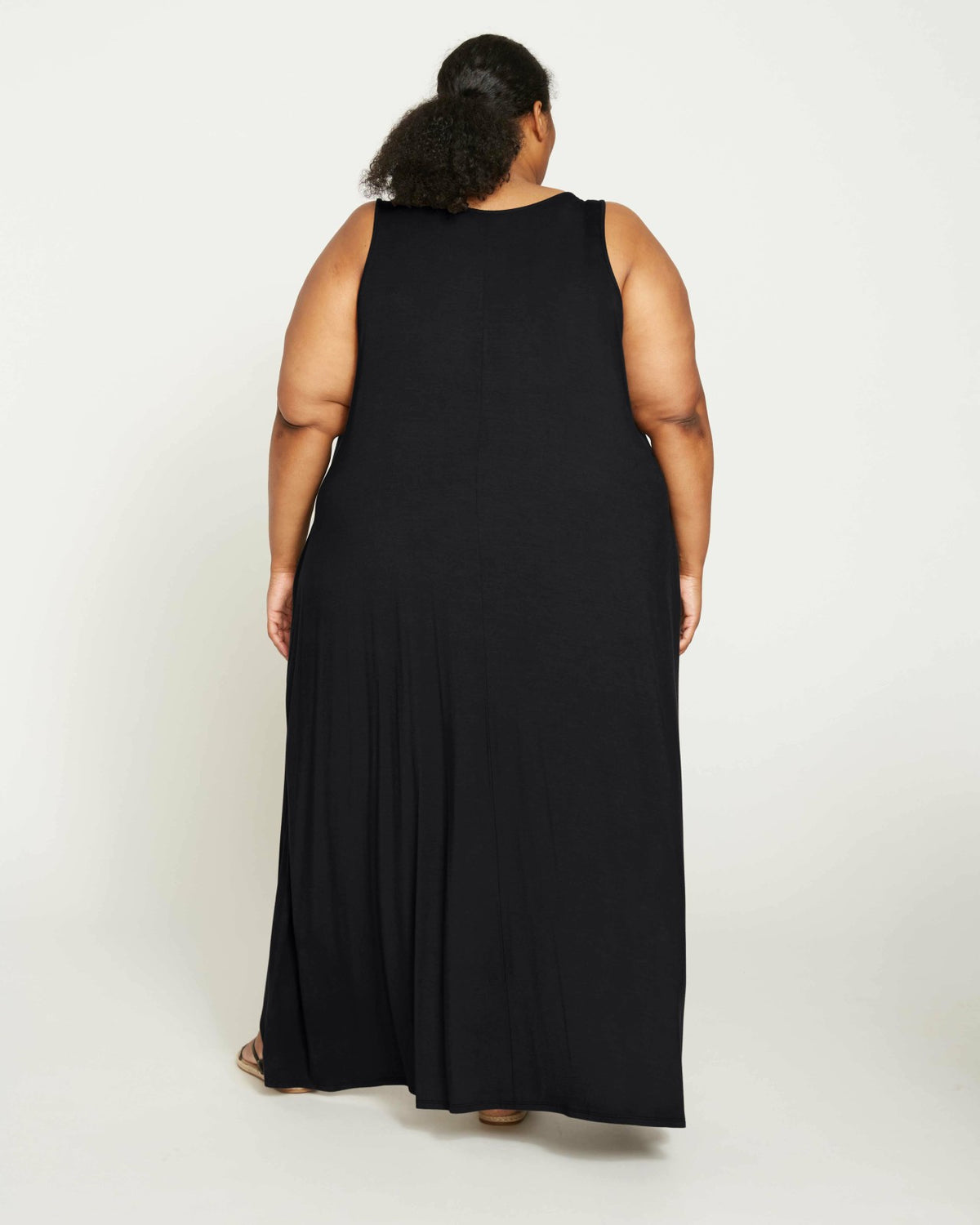 Athena Divine Jersey Dress - Black | Universal Standard