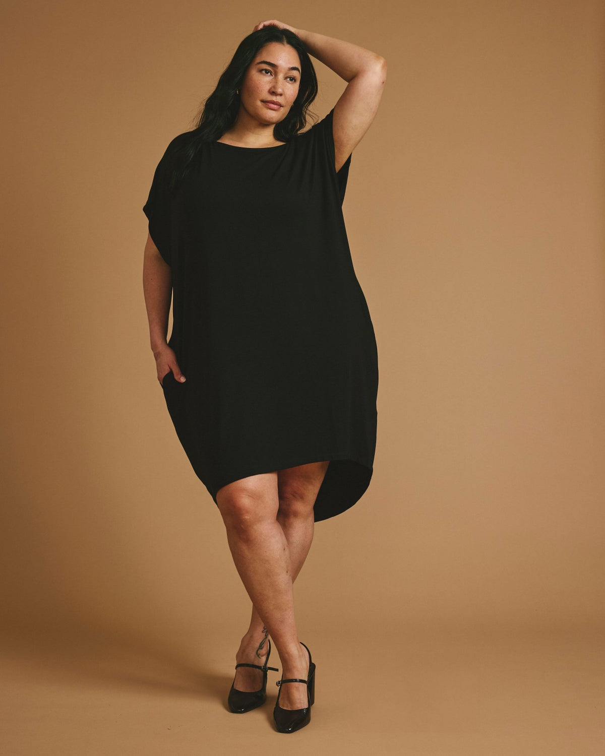Helen Liquid Jersey Shift Dress - Black | Universal Standard