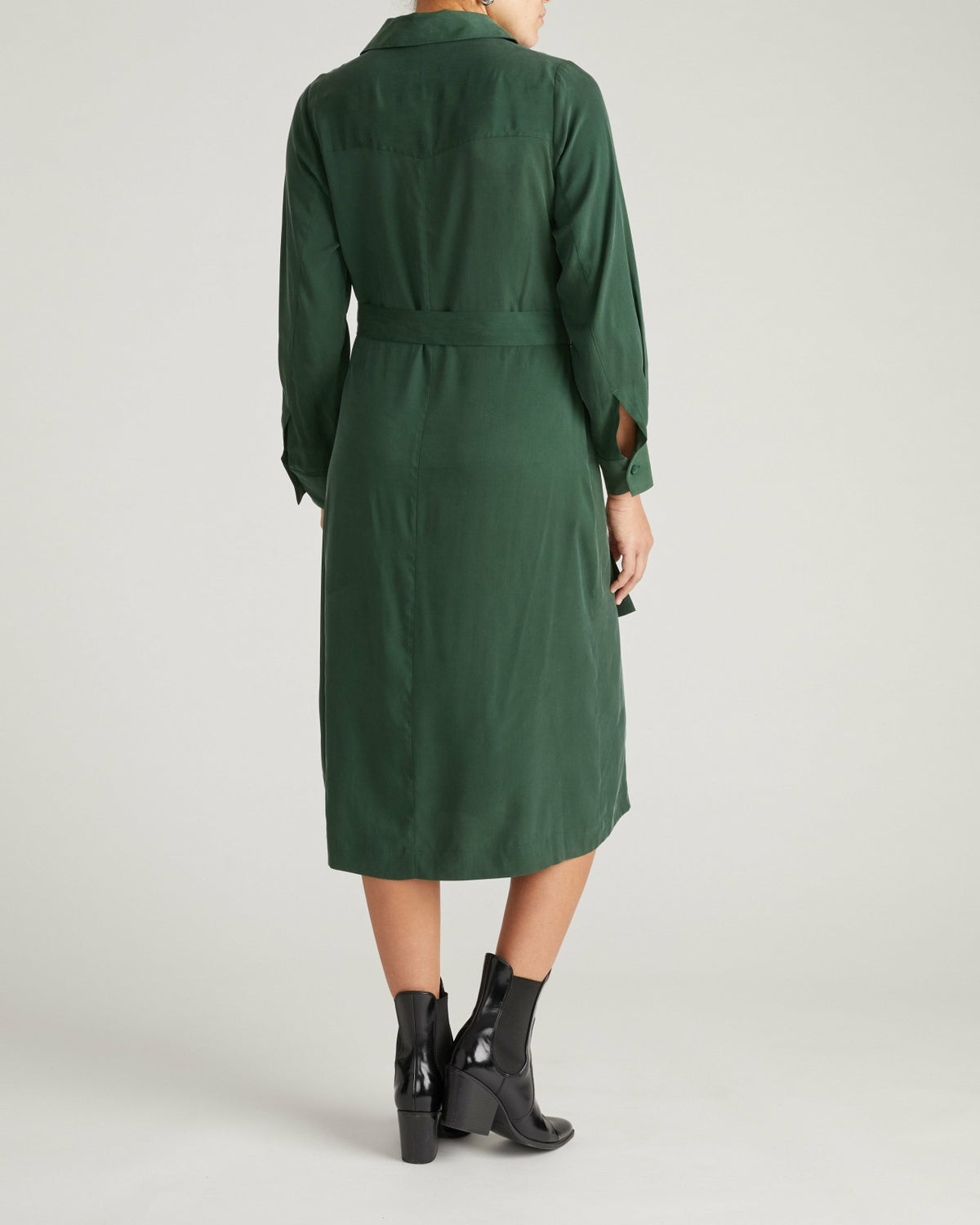 Cooling Stretch Cupro Savannah Dress - Forest Green | Universal Standard