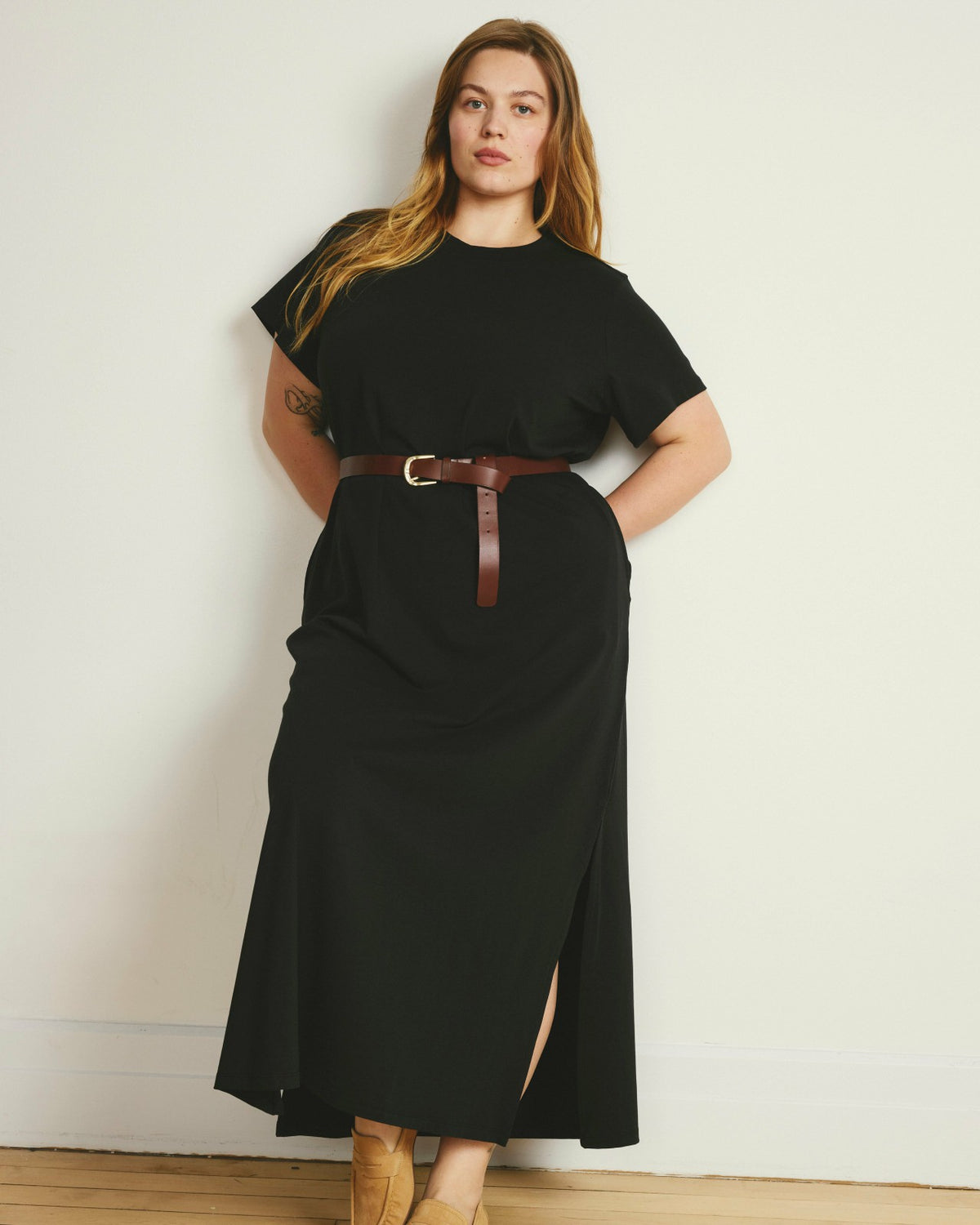 Halie Maxi T-Shirt Dress - Black | Universal Standard