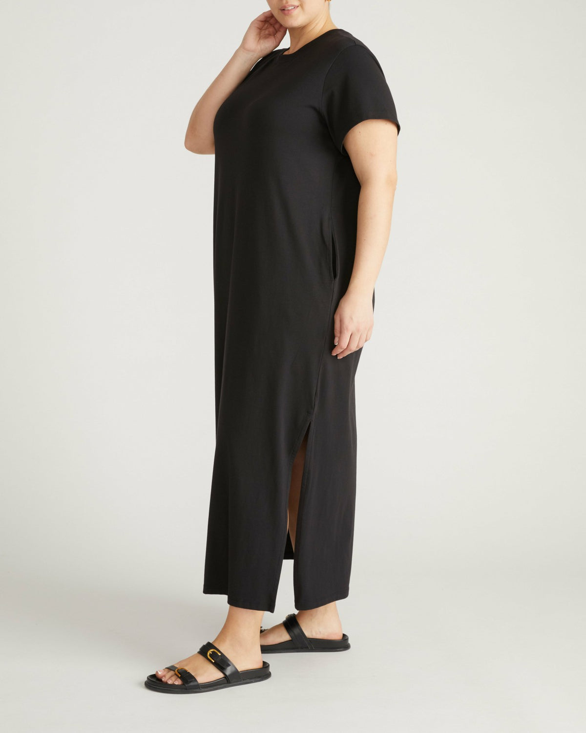 Halie Maxi T-Shirt Dress - Black | Universal Standard