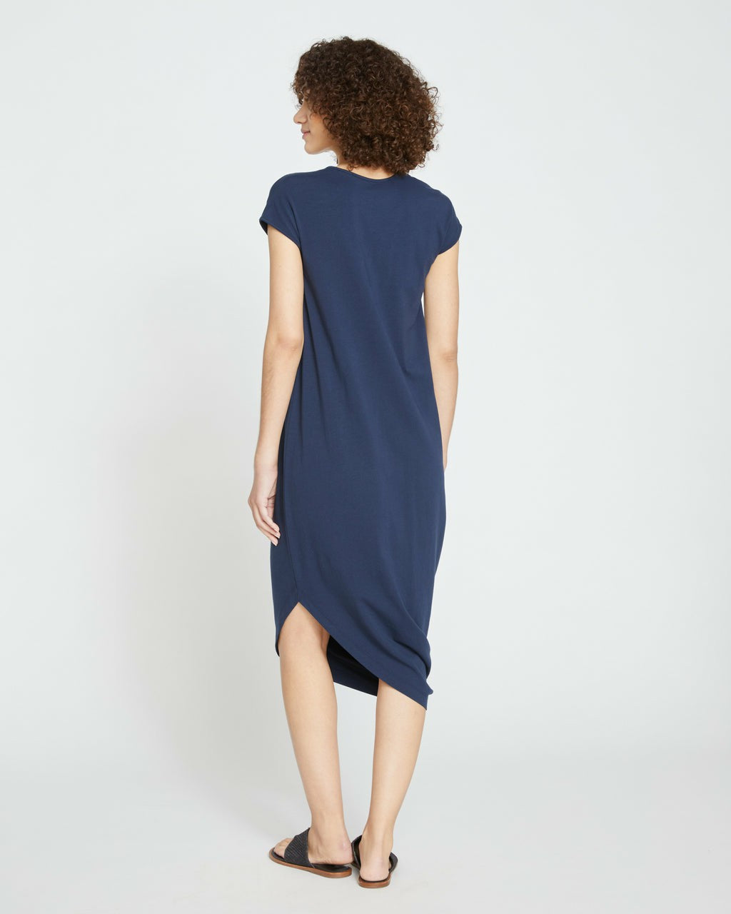 Iconic Geneva V-Neck Dress - Midnight | Universal Standard