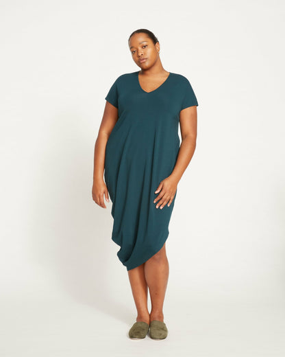 Iconic Geneva V-Neck Dress - Deep Sea | Universal Standard