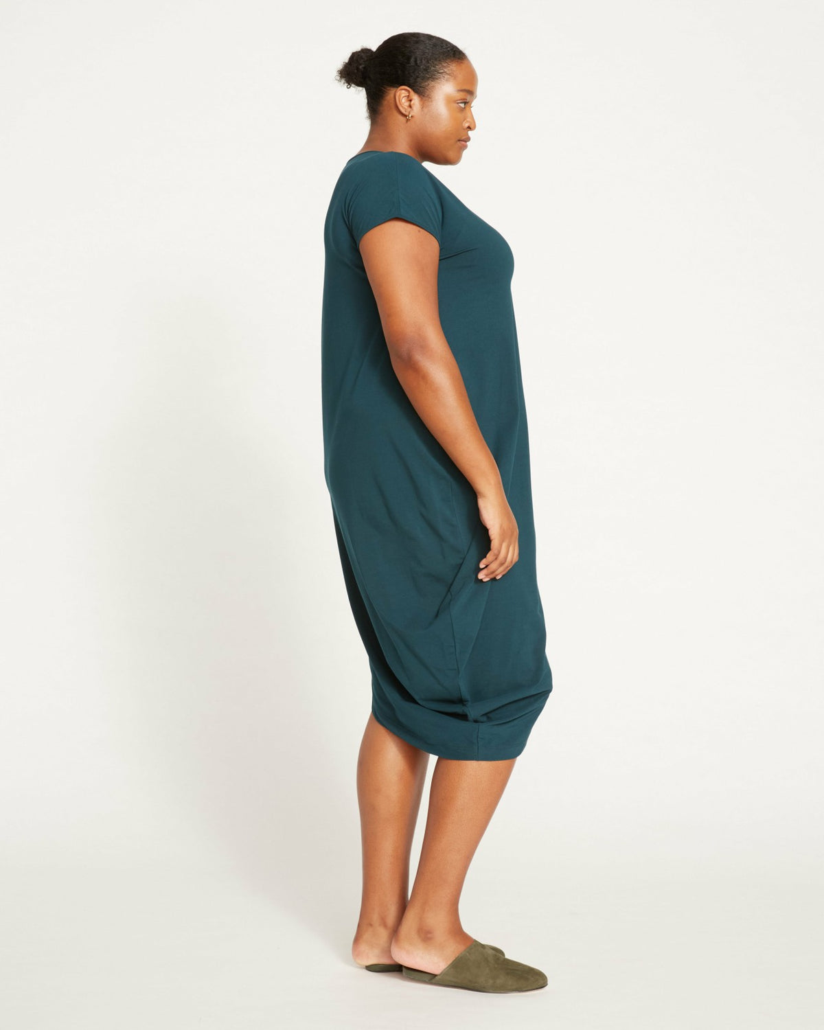 Iconic Geneva V-Neck Dress - Deep Sea | Universal Standard