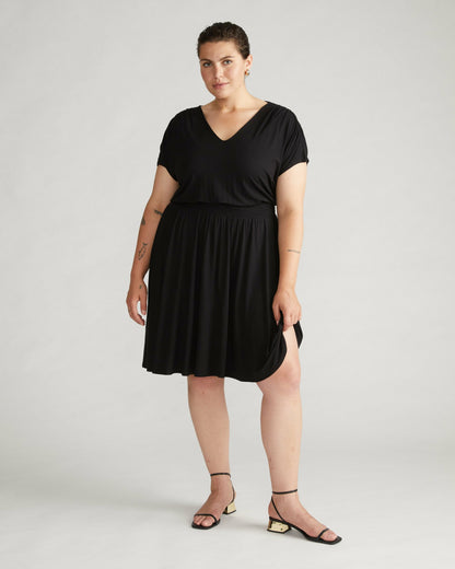 Minetta Liquid Jersey Dress - Black | Universal Standard