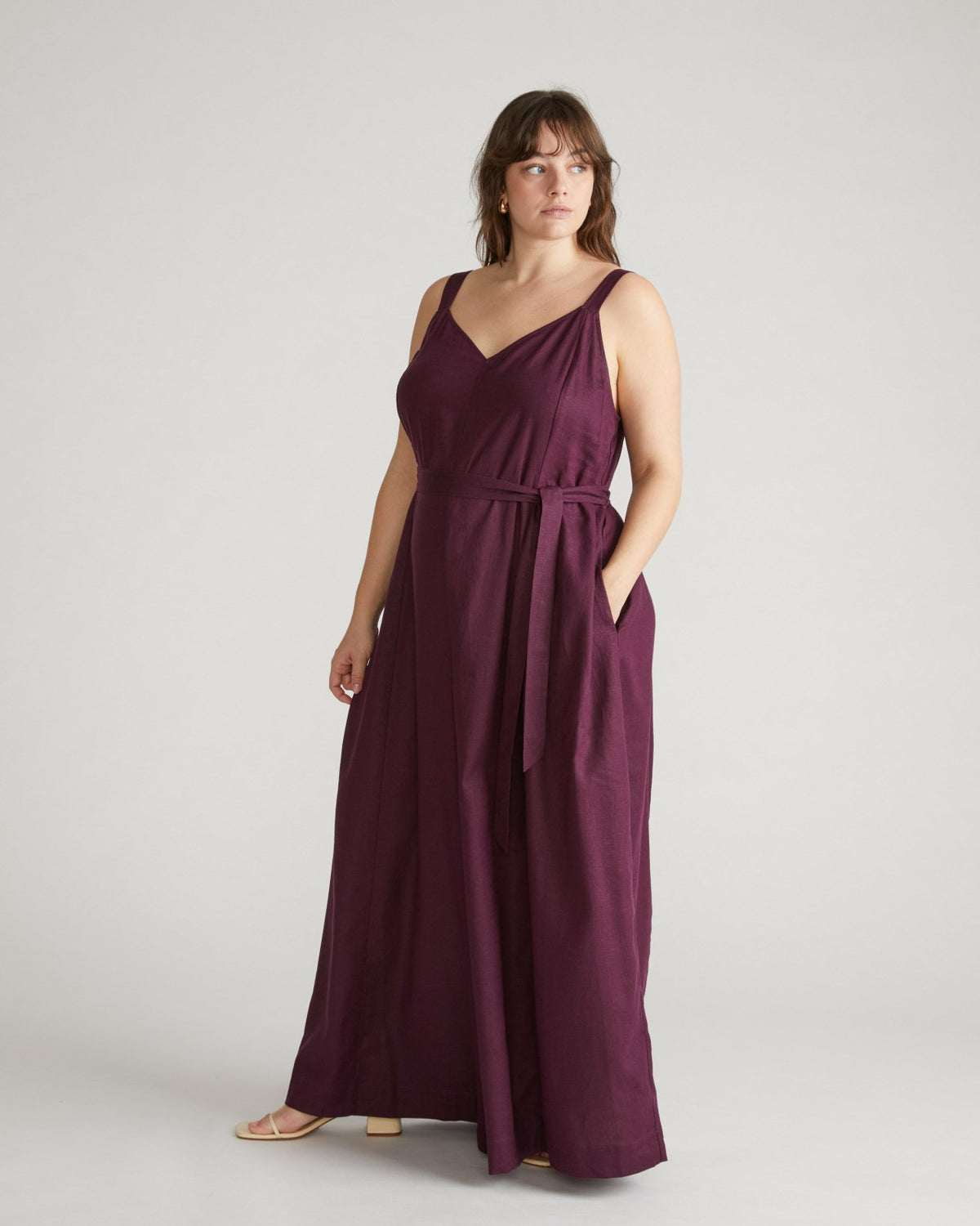 Promenade Linen Blend Jumpsuit - Acai | Universal Standard