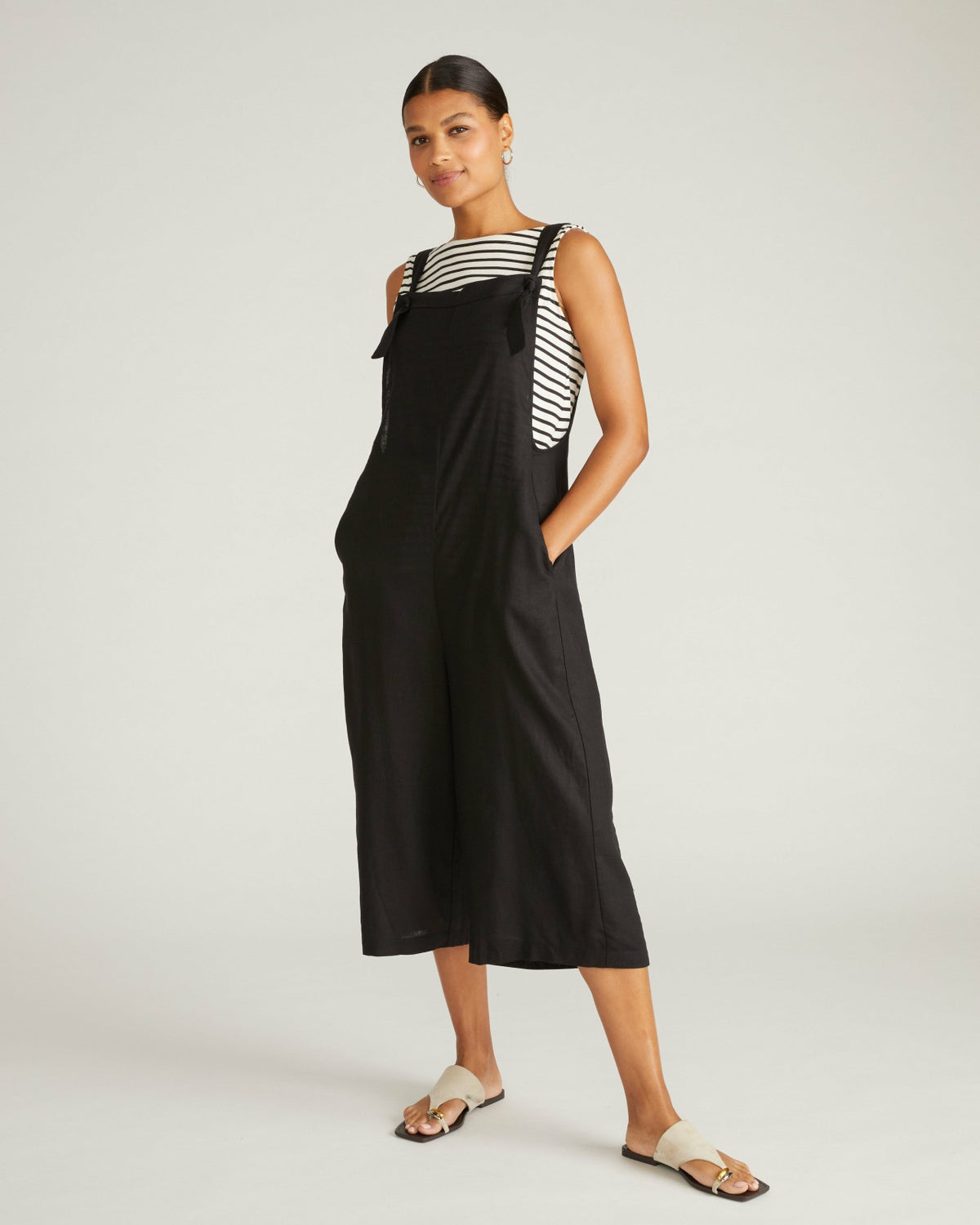 Kora Linen Blend Overalls - Black | Universal Standard