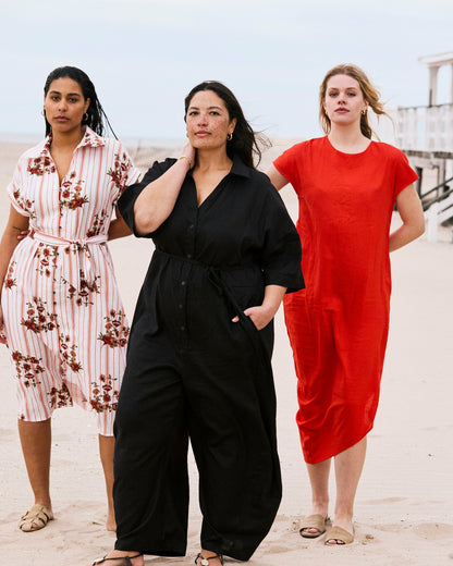 Maggie Barrel Leg Linen Blend Jumpsuit - Black | Universal Standard