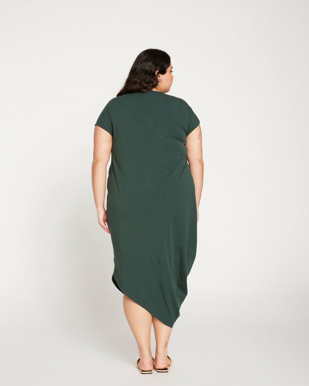 Iconic Geneva Dress - Forest Green | Universal Standard