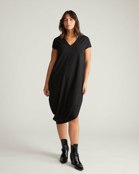 Iconic Geneva V-Neck Dress - Black | Universal Standard