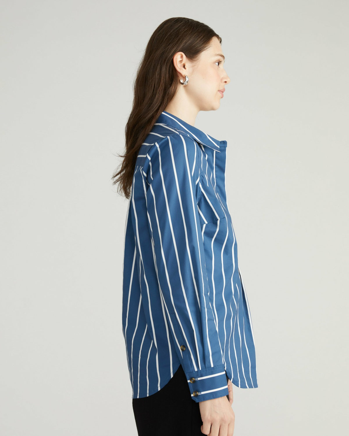 Elbe Popover Stretch Poplin Shirt Classic Fit - Ensign Blue/White Stri | Universal Standard