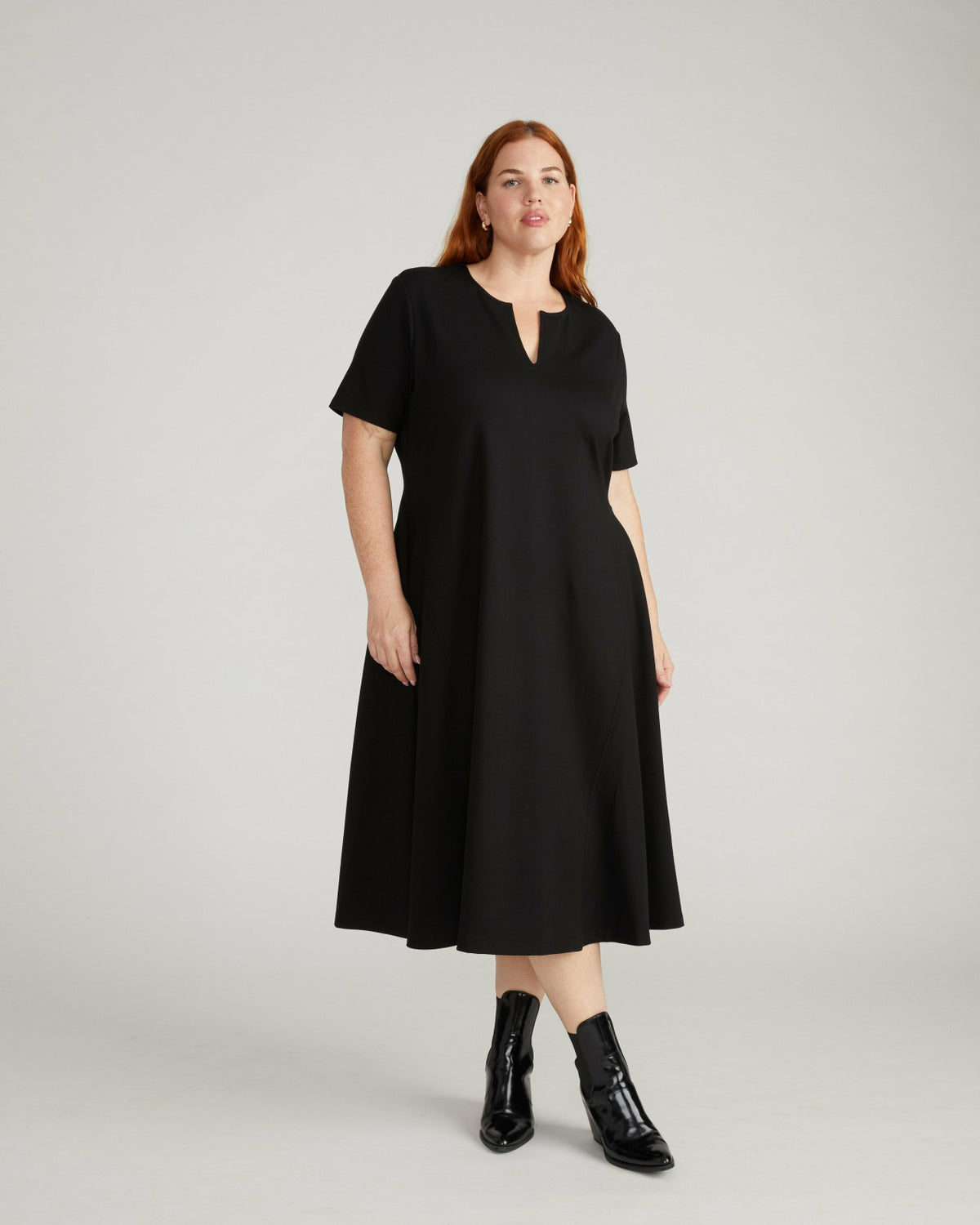Saskia Ponte Dress - Black | Universal Standard