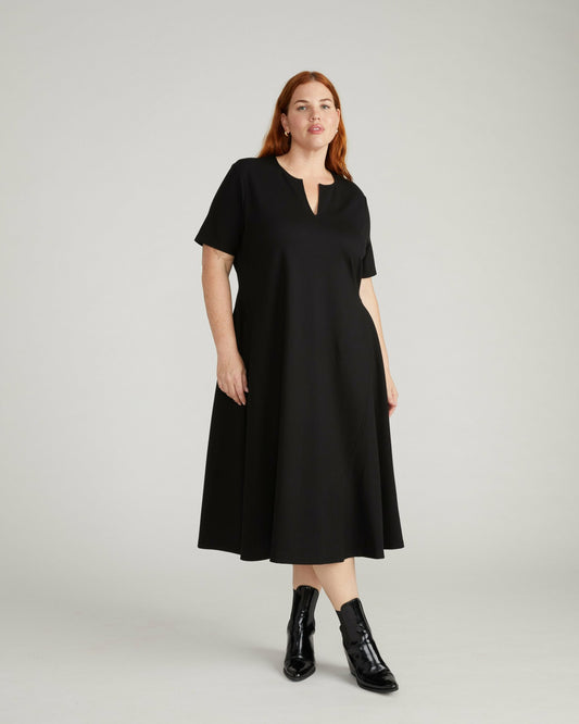 Saskia Ponte Dress - Black | Universal Standard