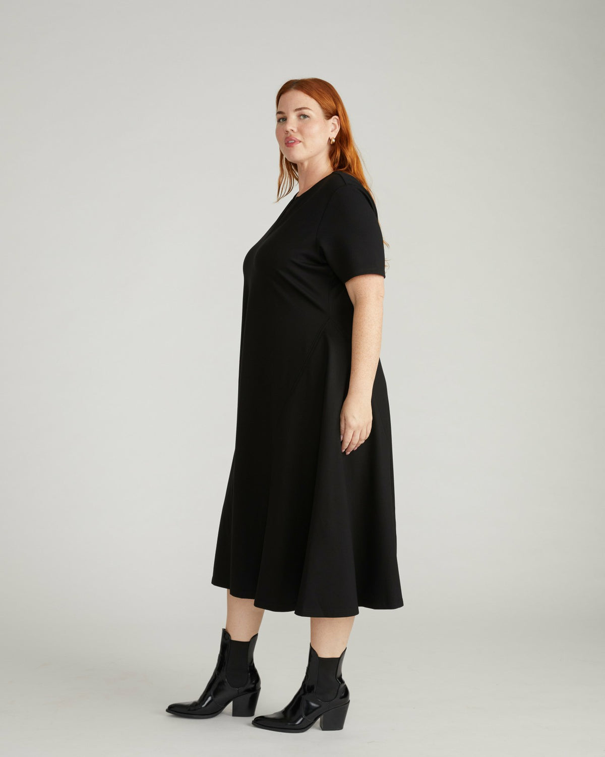Saskia Ponte Dress - Black | Universal Standard