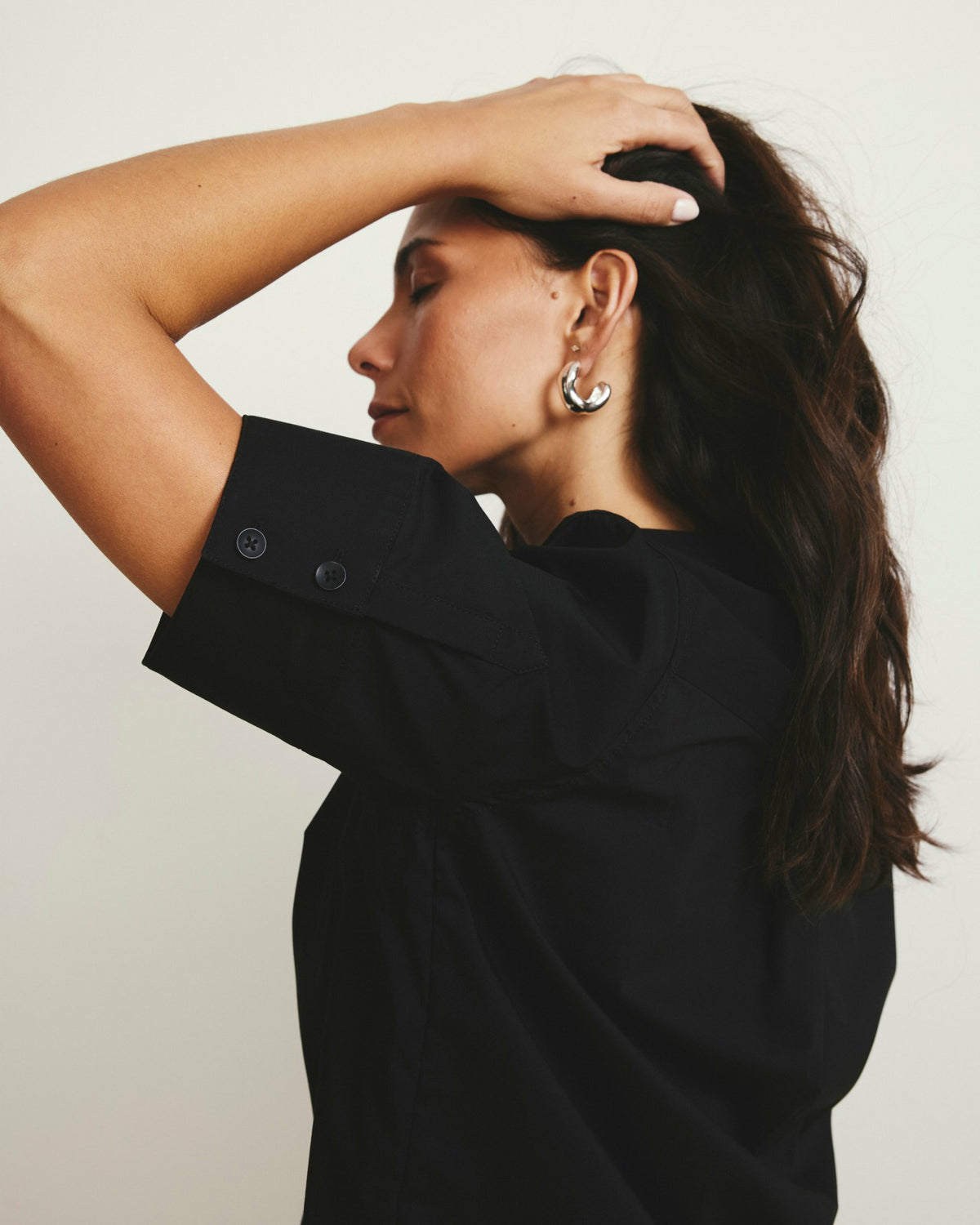 Elbe Stretch Poplin Short Sleeve Shirt - Black | Universal Standard