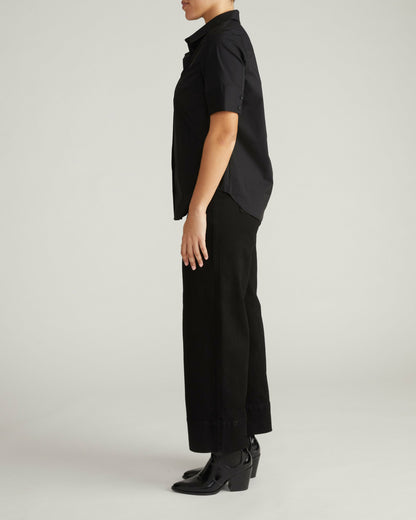 Elbe Stretch Poplin Short Sleeve Shirt - Black | Universal Standard