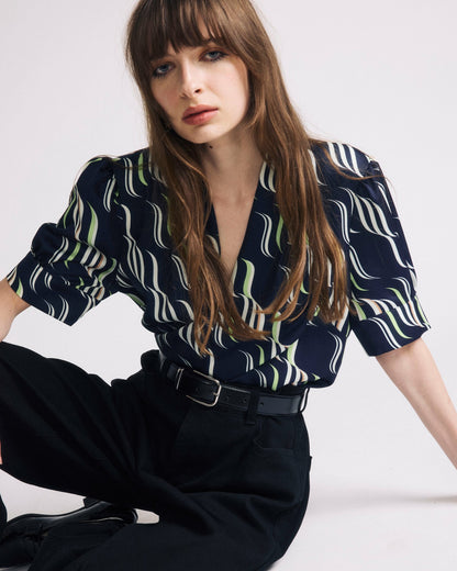 Beatrice Soft Satin Top - Paddington Ribbon Print | Universal Standard