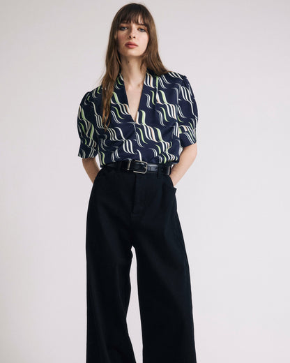 Beatrice Soft Satin Top - Paddington Ribbon Print | Universal Standard