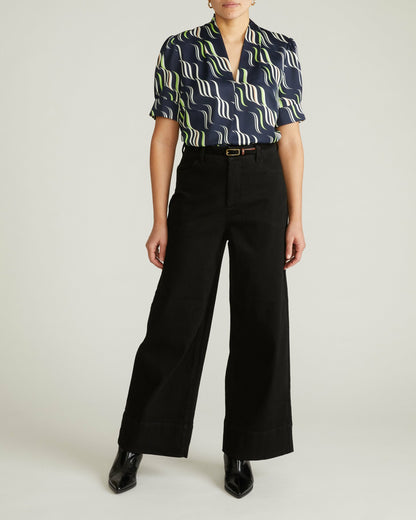 Beatrice Soft Satin Top - Paddington Ribbon Print | Universal Standard