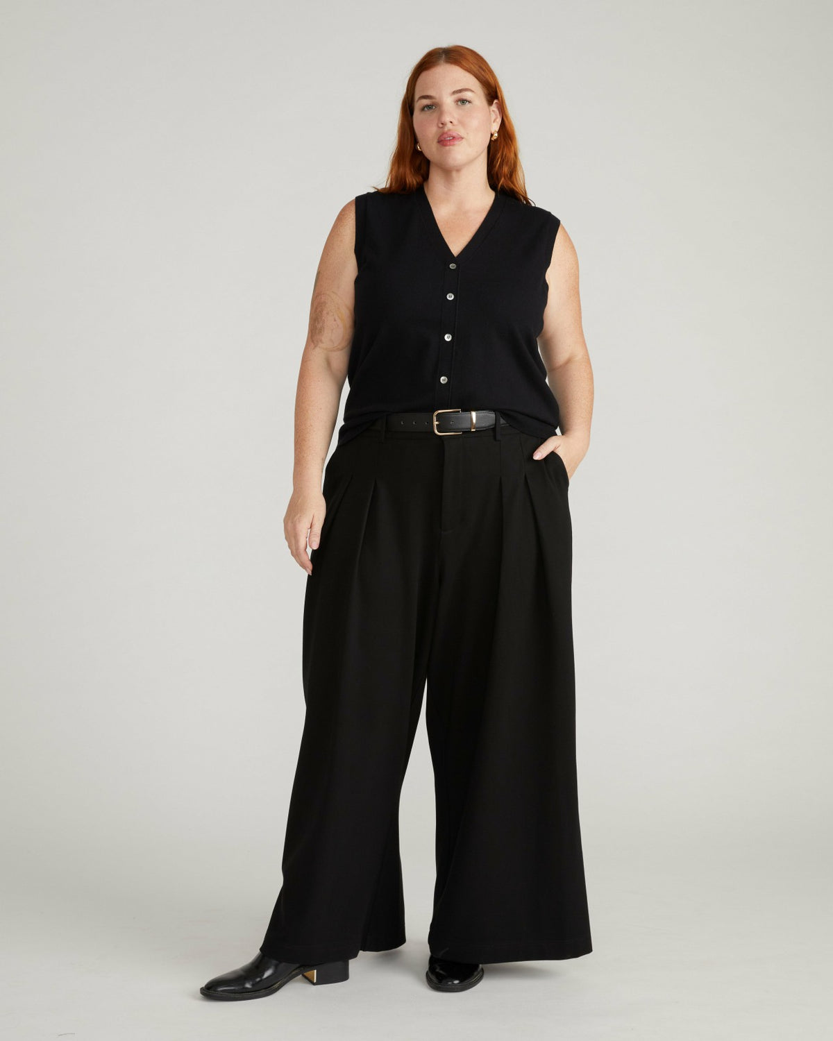 Savvy Fine Knit Cardigan Vest - Black | Universal Standard