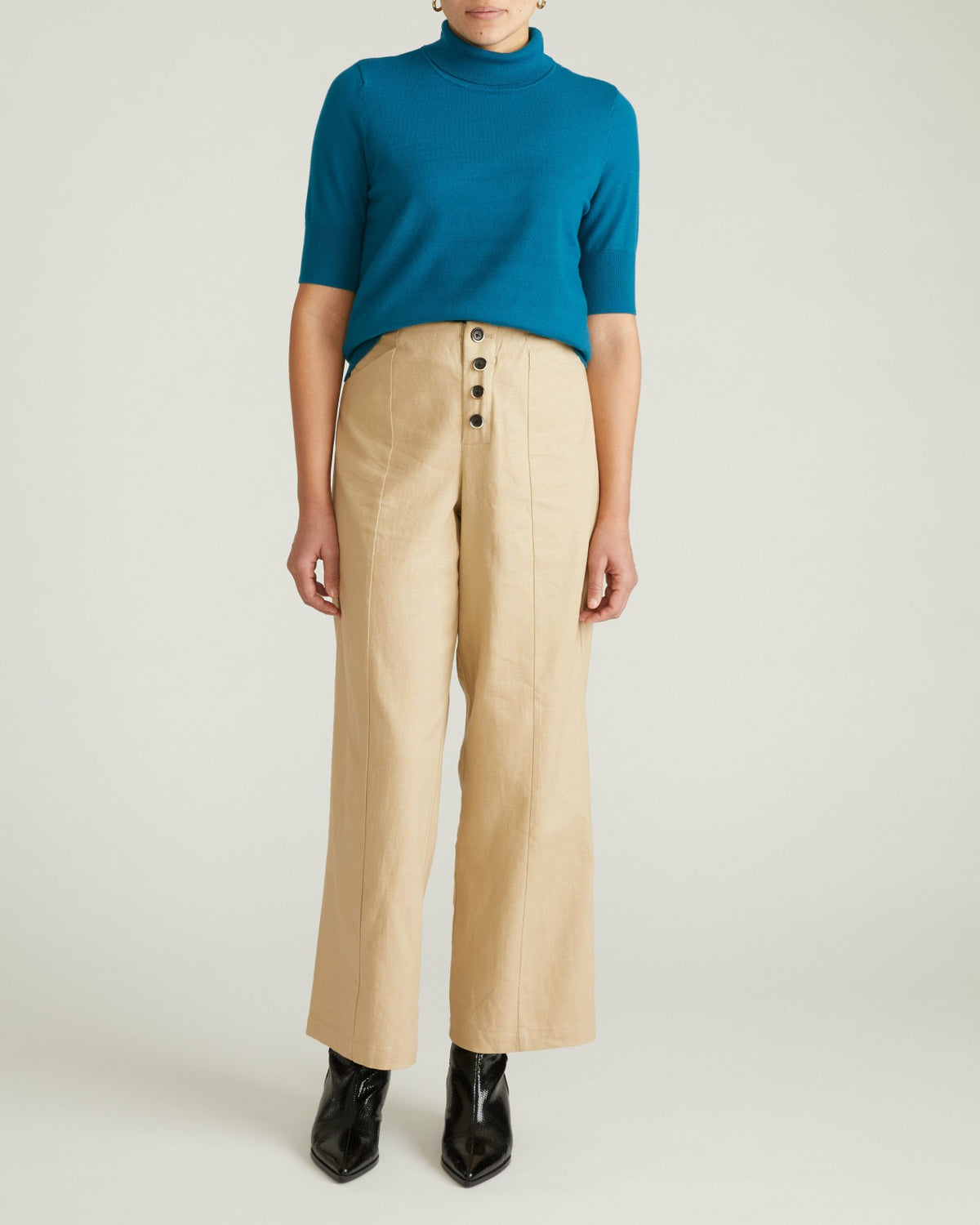 Savvy Fine Knit Turtleneck Sweater Top - Blue Beetle | Universal Standard