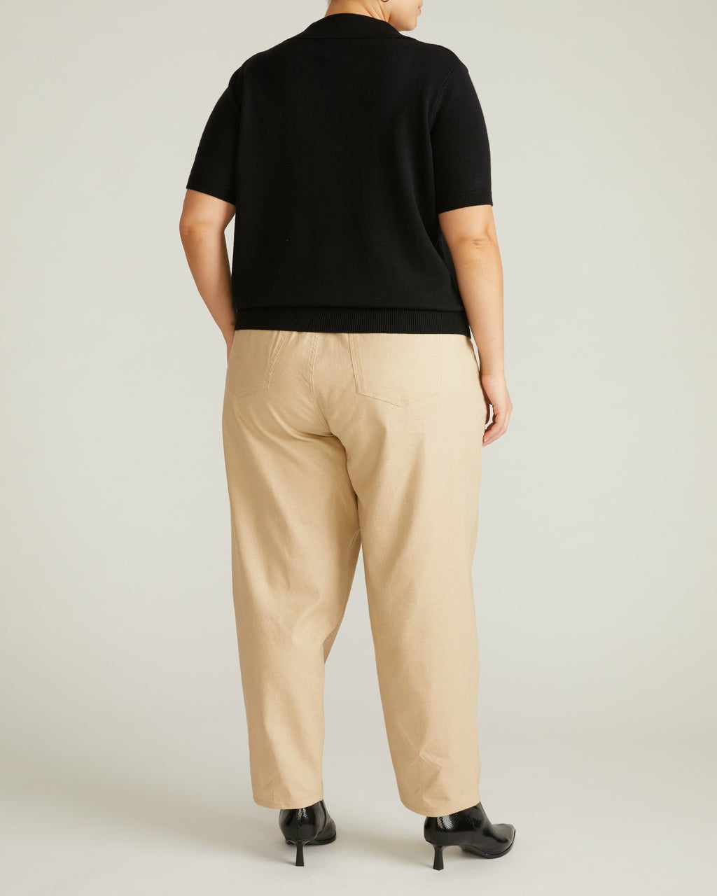 Savvy Fine Knit Short Sleeve Polo Sweater - Black | Universal Standard