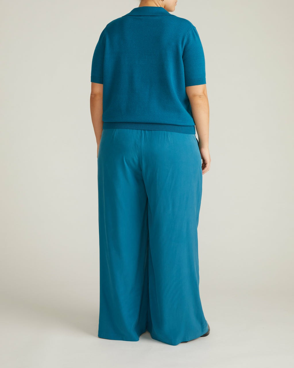 Savvy Fine Knit Short Sleeve Polo Sweater - Blue Beetle | Universal Standard
