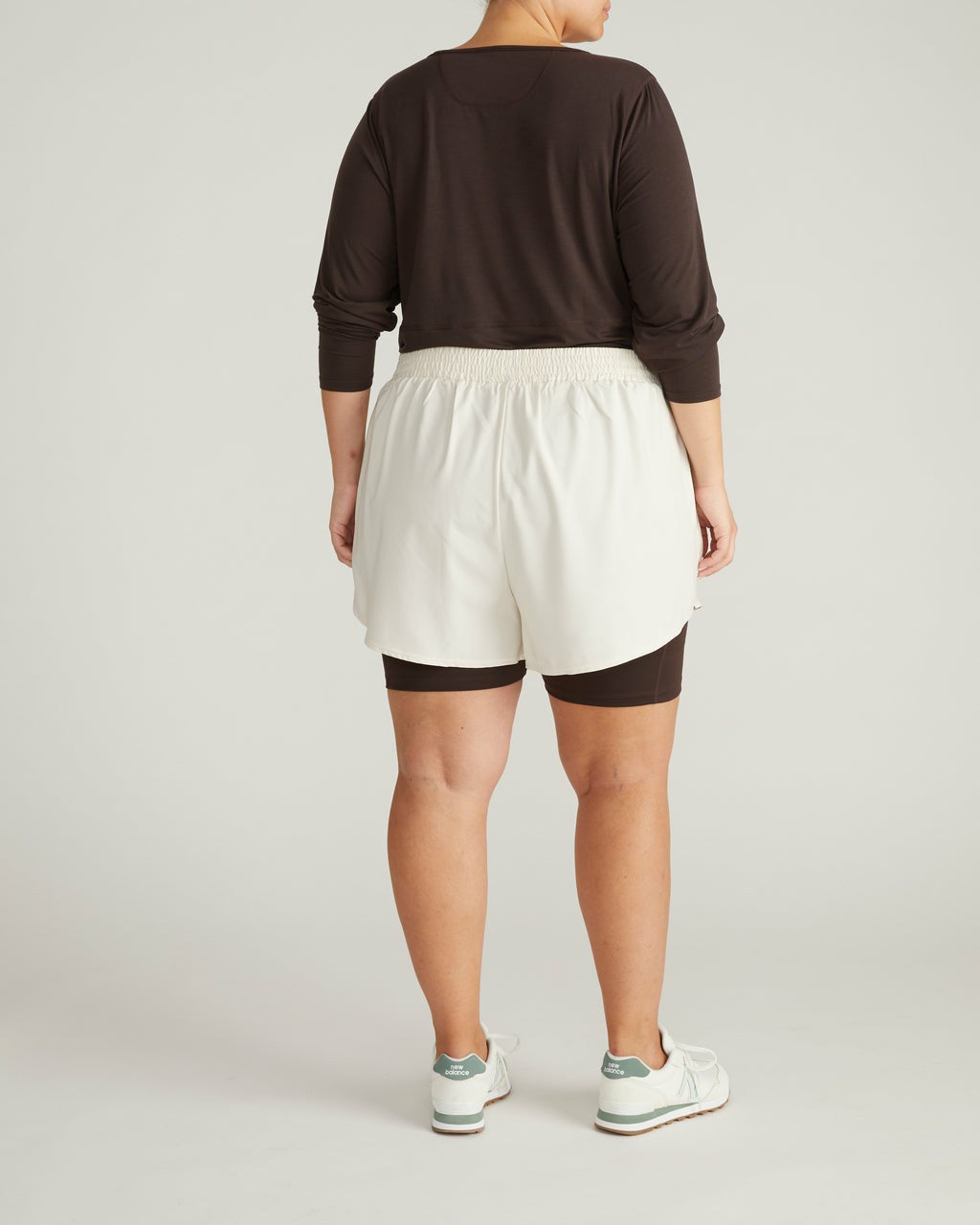 Rebel Active Shorts - Dove Wing/Deep Brown | Universal Standard