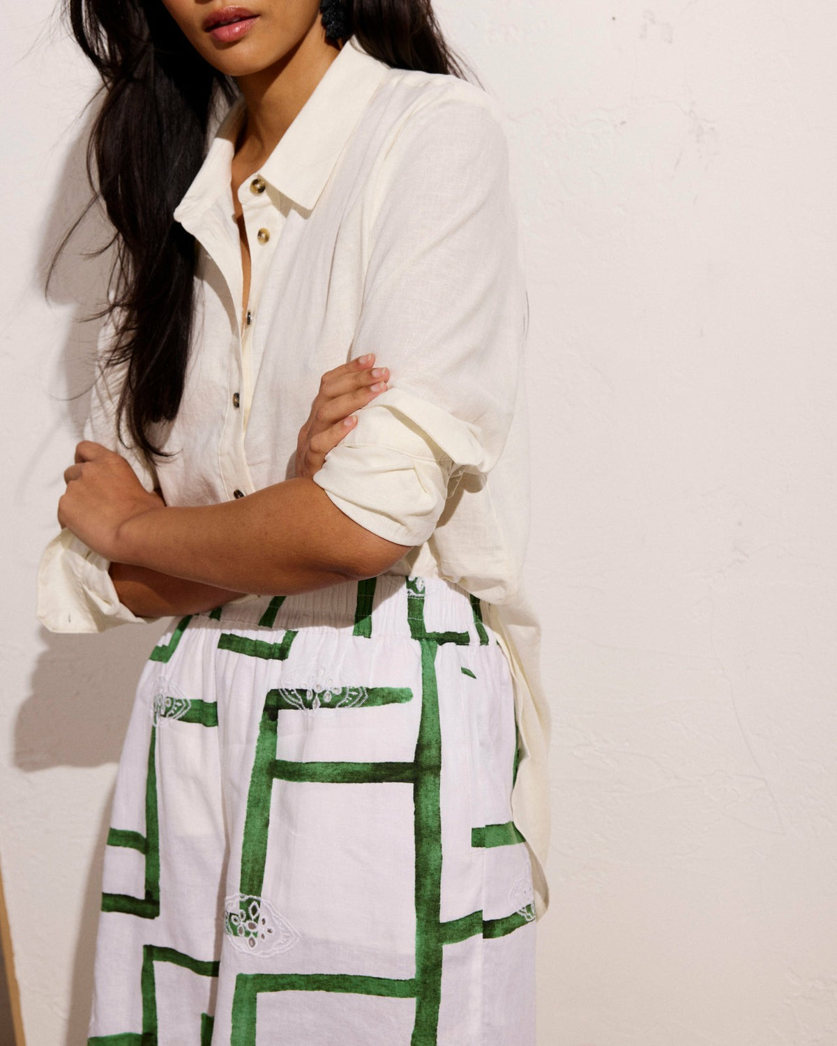Juniper Linen Blend Easy Pull-On Shorts - Green Paint Print | Universal Standard